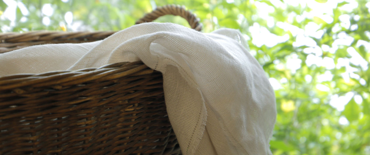 LISETTE-心地よい夏の眠りのために《リネンのブランケットとシーツ 