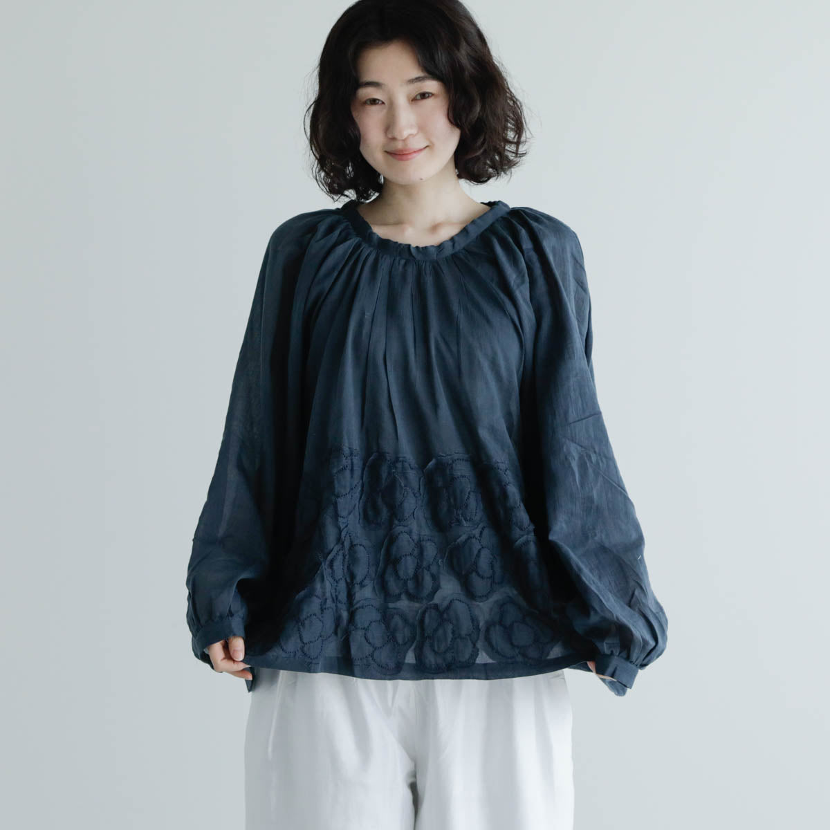 BUNON／Flower Ribbon Blouse（BN2623） – Envelope - エンベロープ