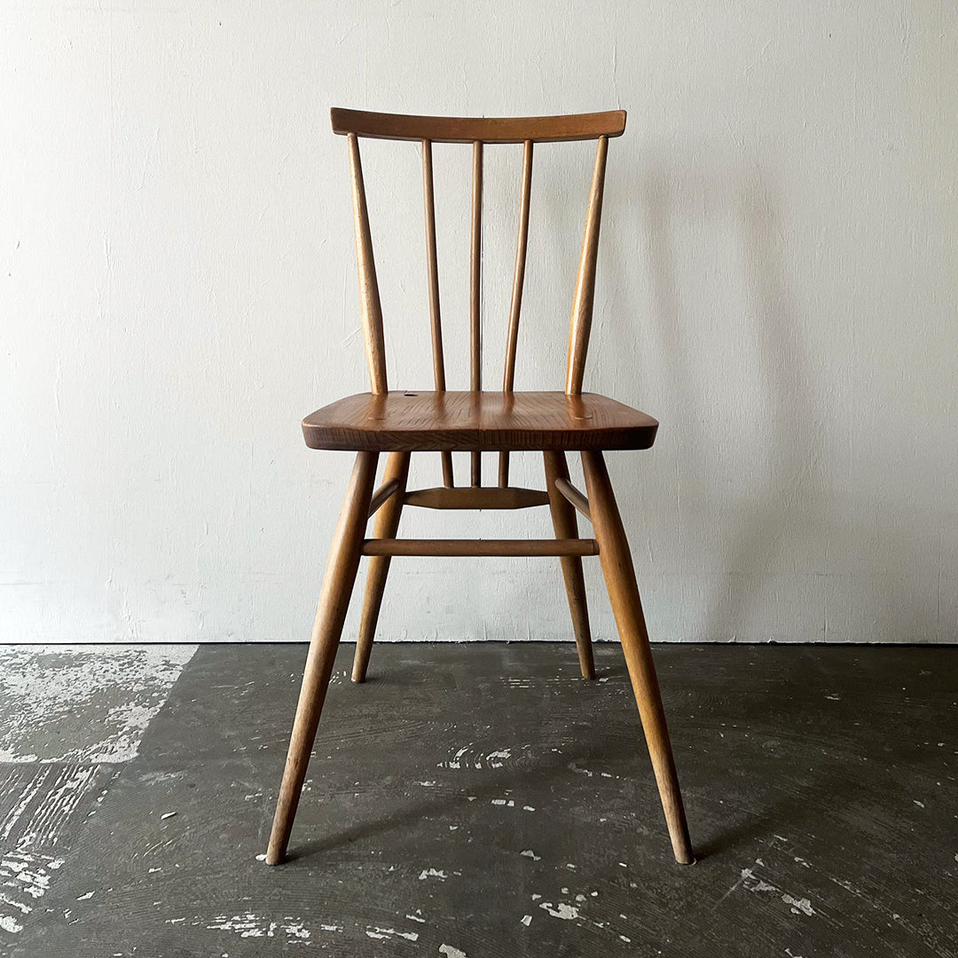 アーコール（ERCOL）スツール・オットマン 日本が世界に誇る尾州ウールにて張替済み 商品番号【020050】 ブリティッシュ・ビンテージプラス