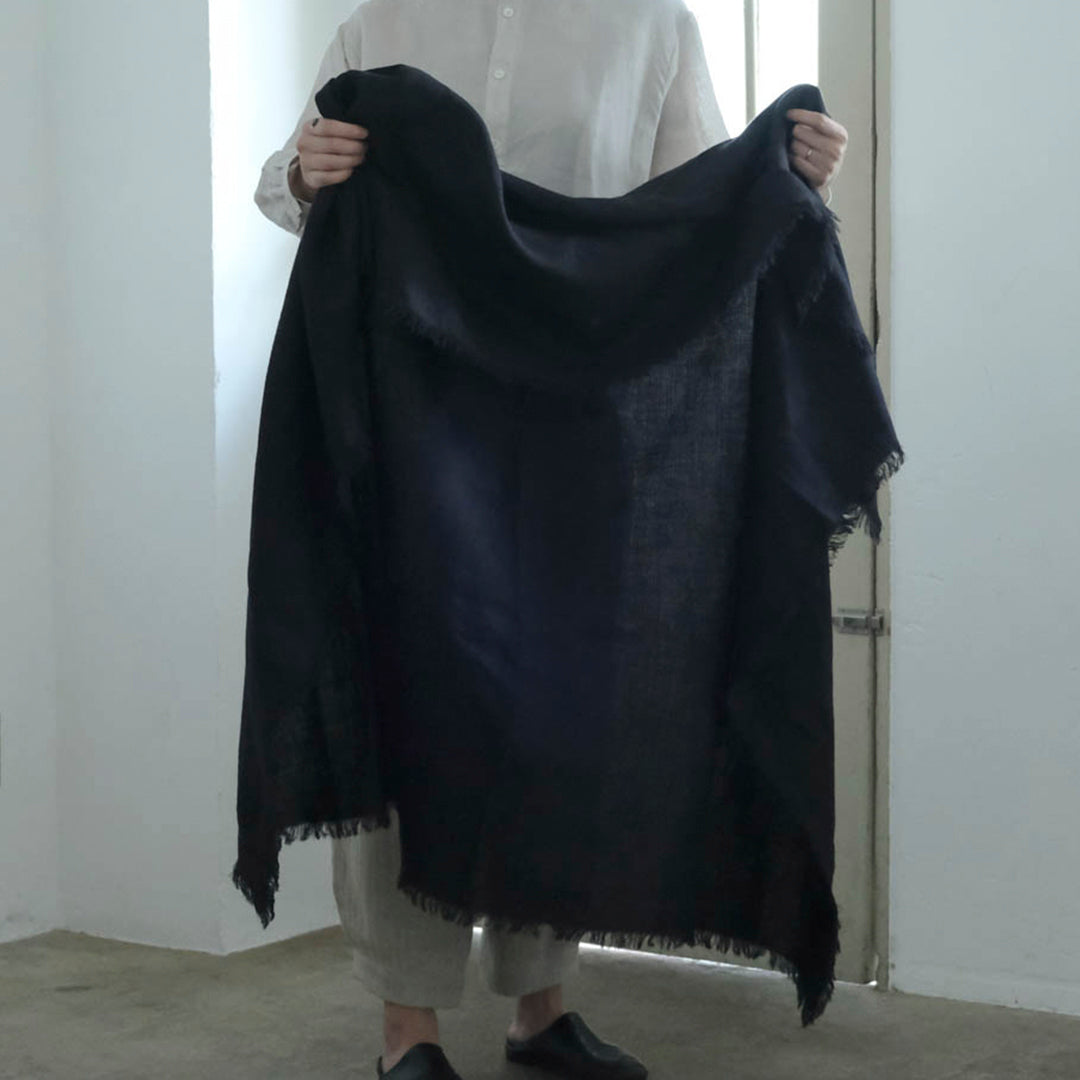 150cm×150cmサイズを広げた様子(ブラック)