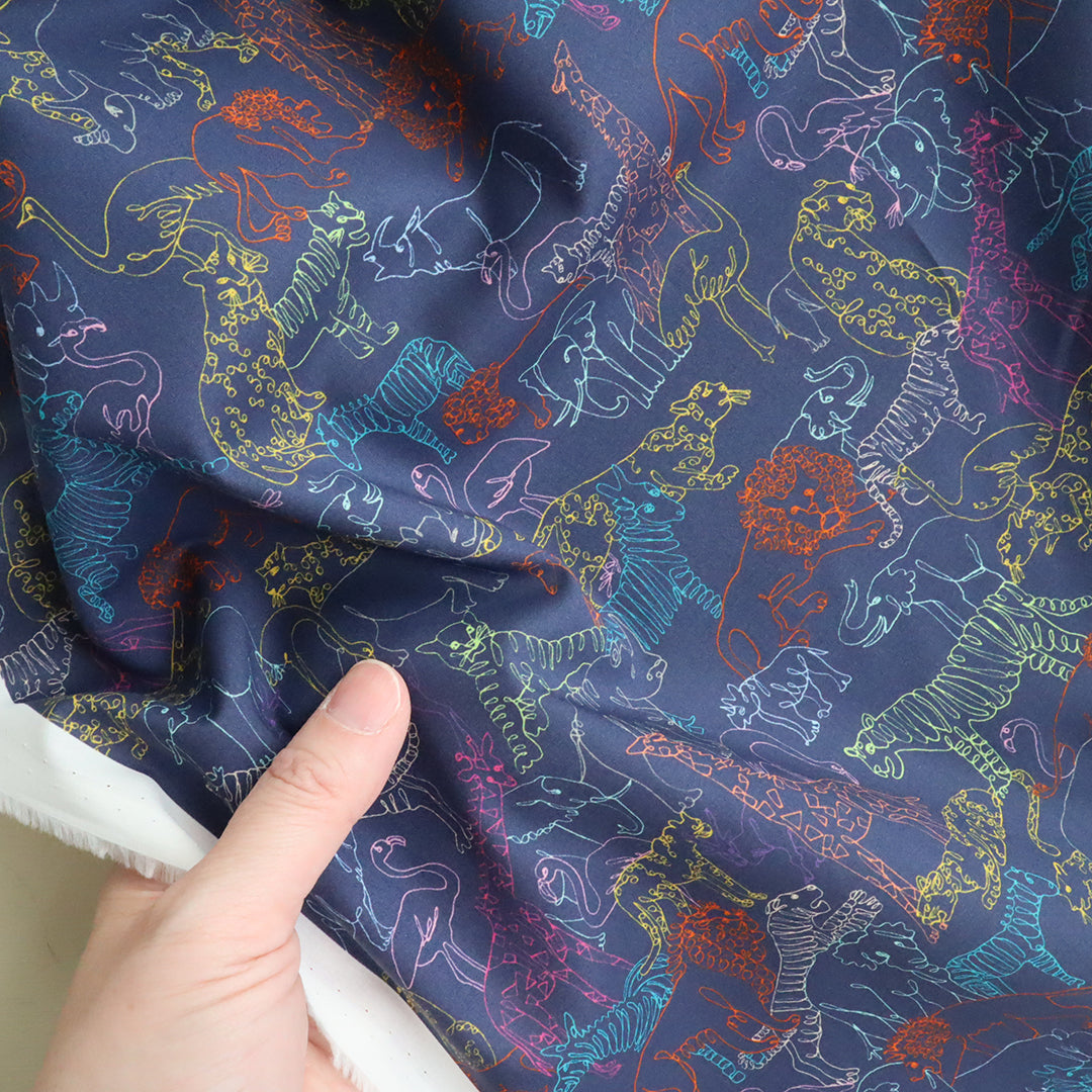 LIBERTY FABRICS「ネオン・サファリ」ネイビー
