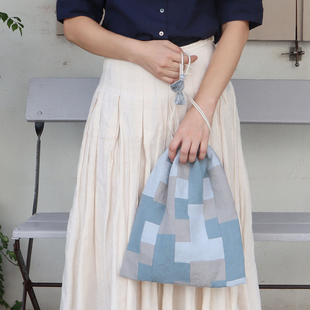 つなぎ合わせて巾着に(参考色)