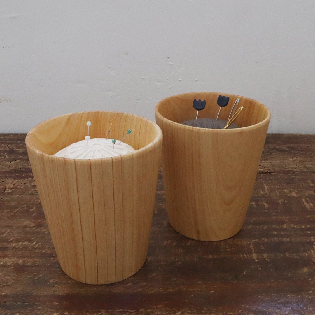 Sinking pin cushion