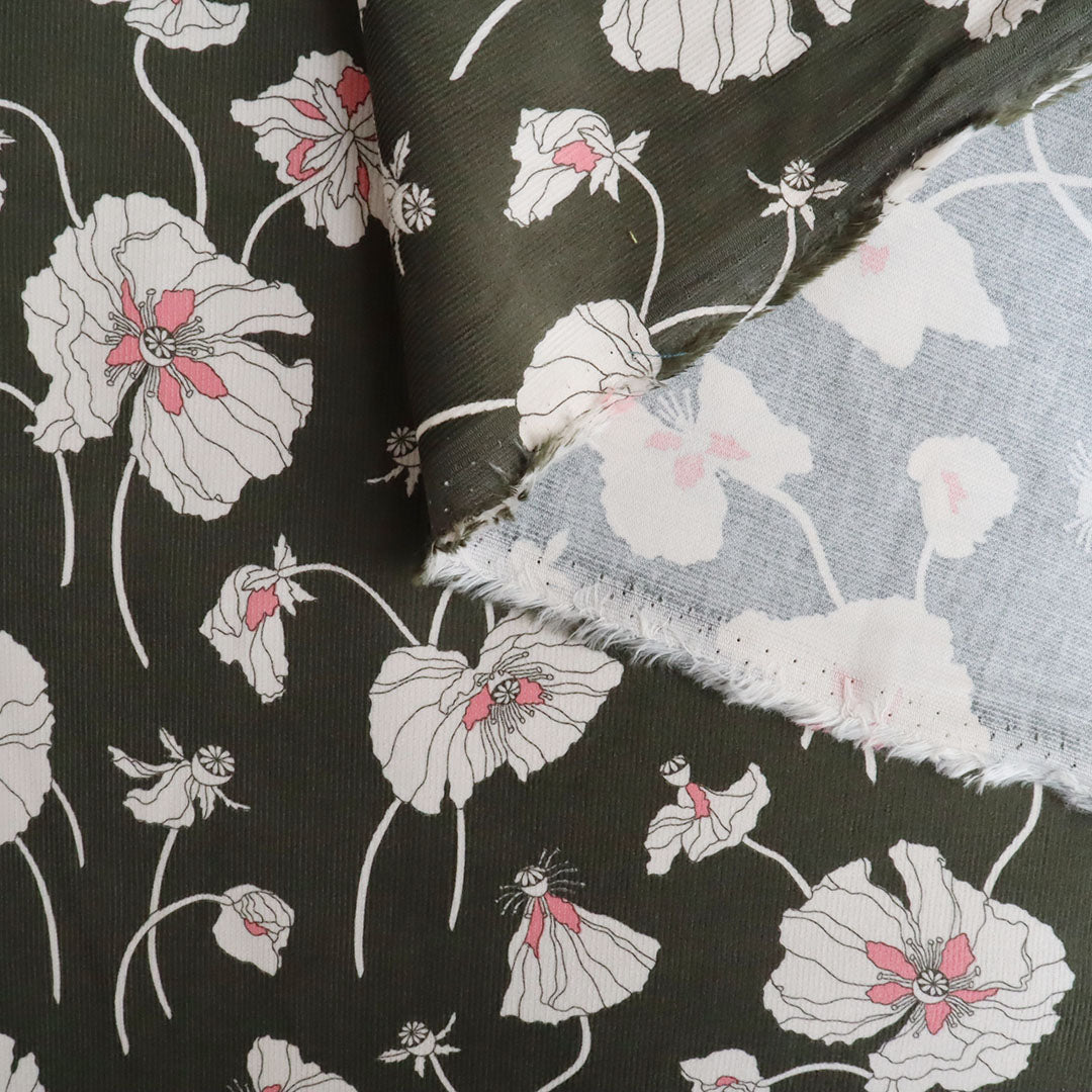 LIBERTY FABRICS コーデュロイ「フラジャイル・ブルームス」カーキ