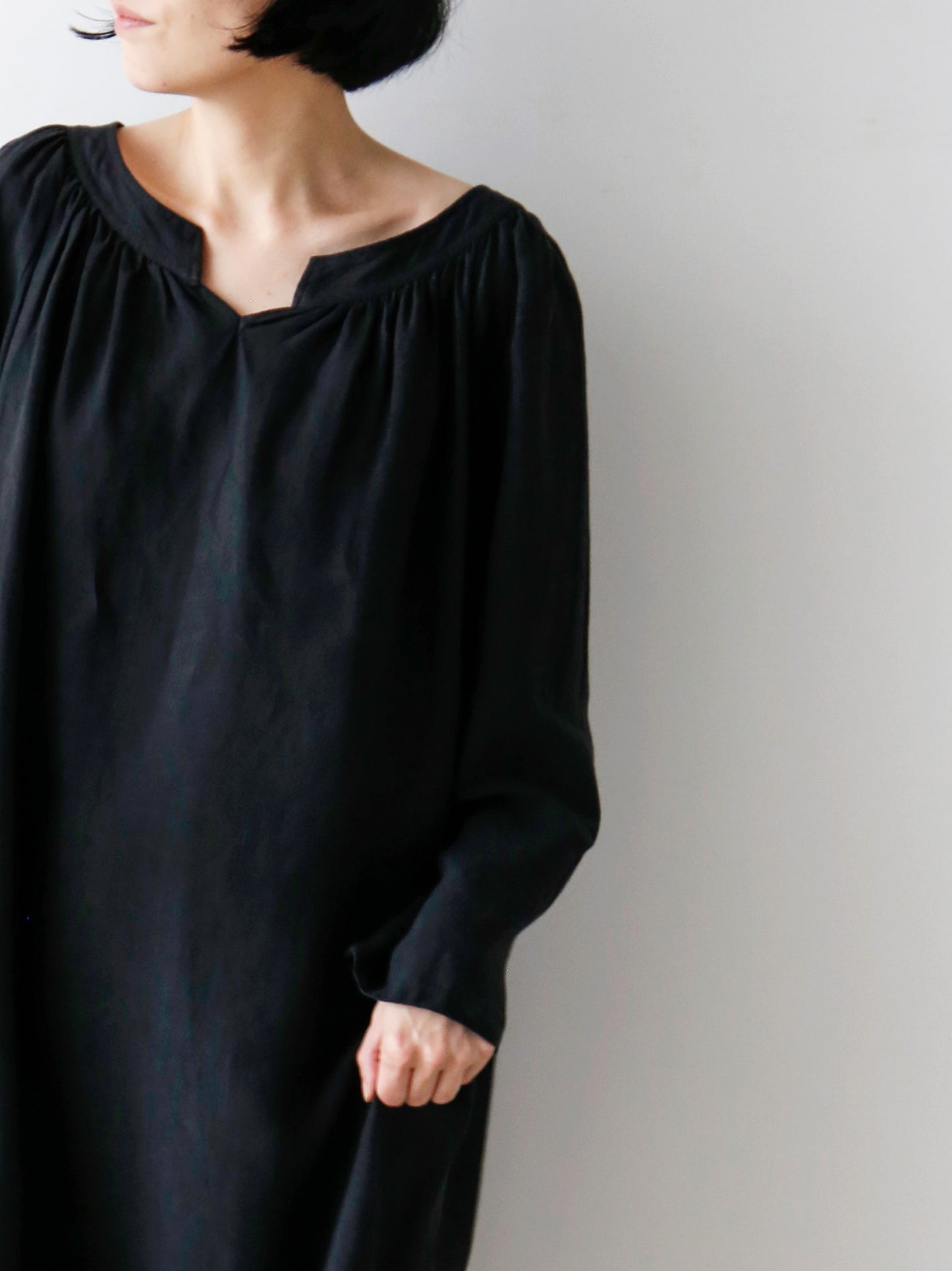 HÉRNI No.18 ナイトドレス