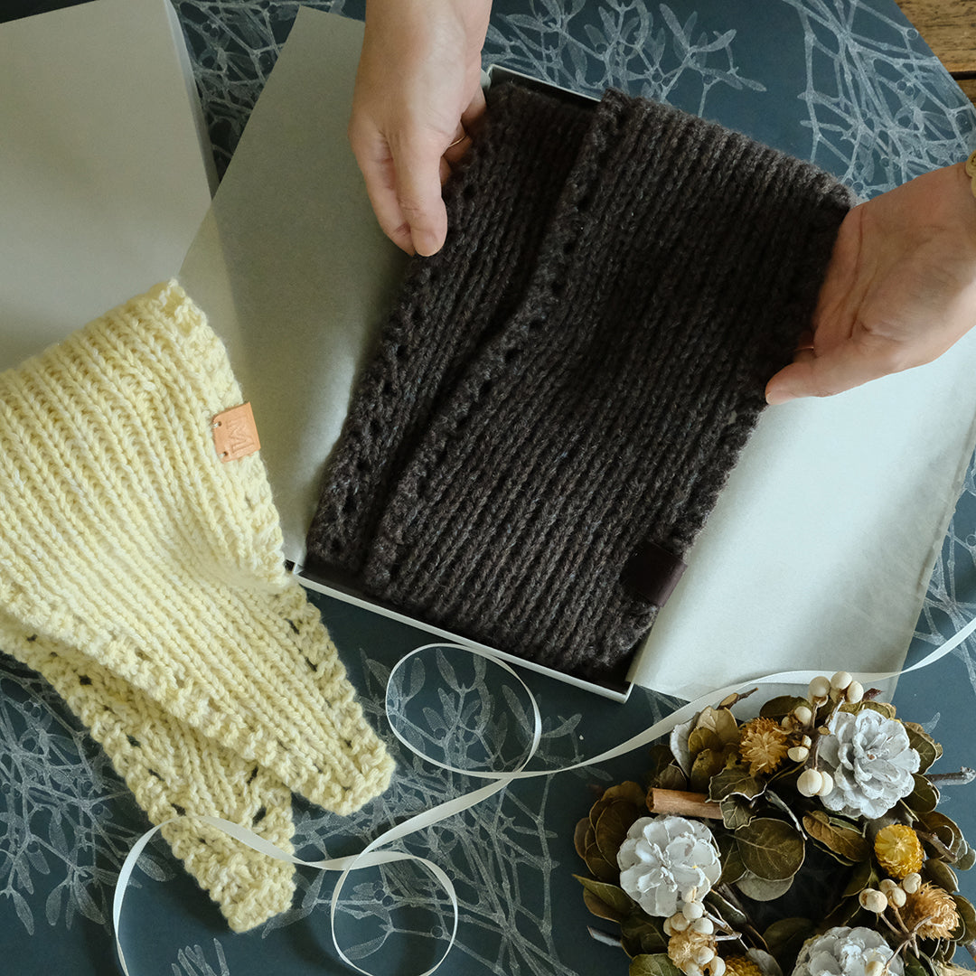 【受注商品】手編みカシミヤのミニスカーフ