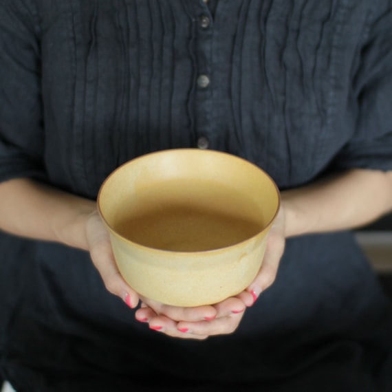 スープやサラダに大活躍のボウル