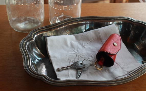 箱田鞄/革の小物:キーケース・コロネ