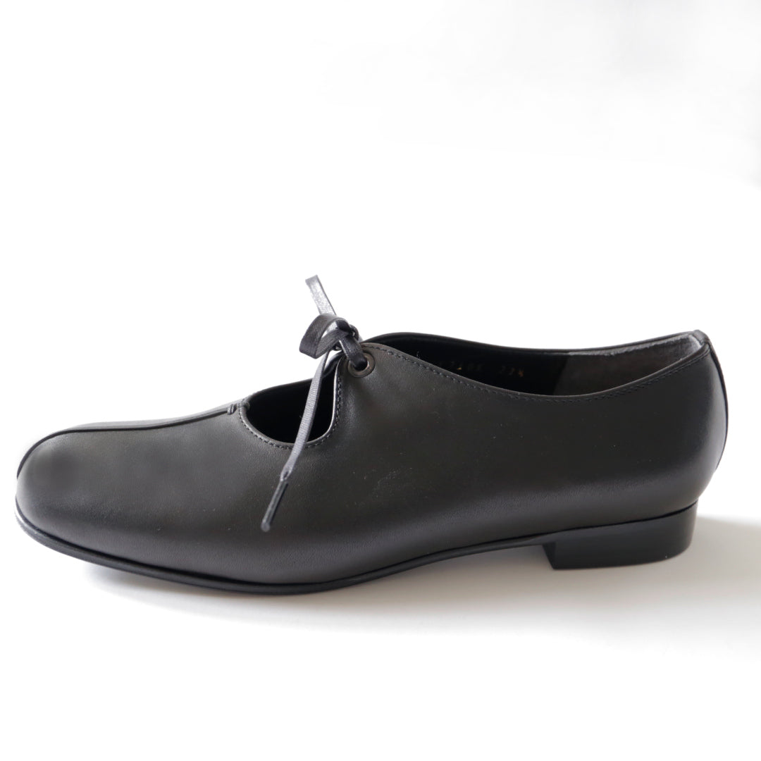 chausser リボンパンプス C-2306