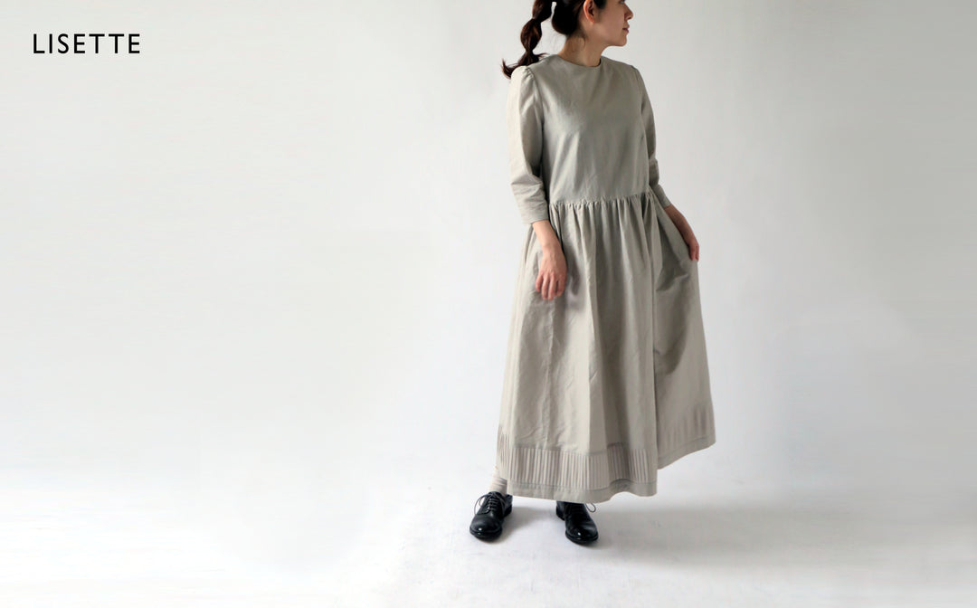 色ちがい、素材ちがいのワンピース『アンナ』