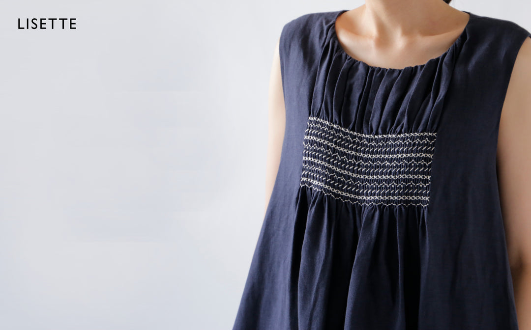 夏の hand smocking dress