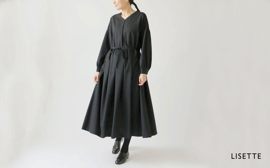艶のある、きれいめワンピース