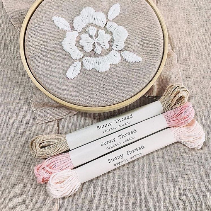 aya "Sunny Thread" 刺繍糸