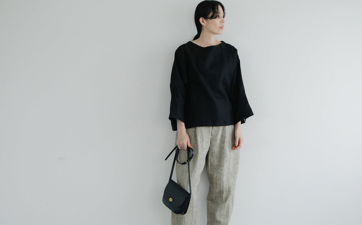 万能シャツ、ピュアブラックが再入荷