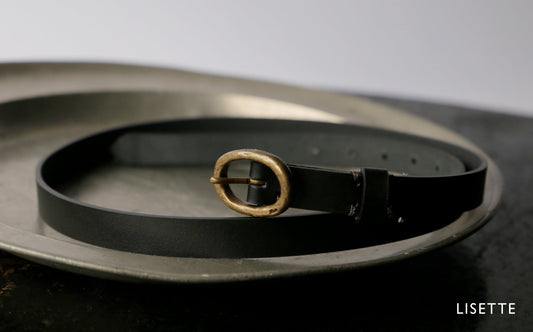 ミニマルでベーシック　変化を楽しむ本革ベルト