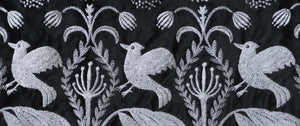 LISETTE-鳥と植物のオリジナル刺繍を施したコートとスカート