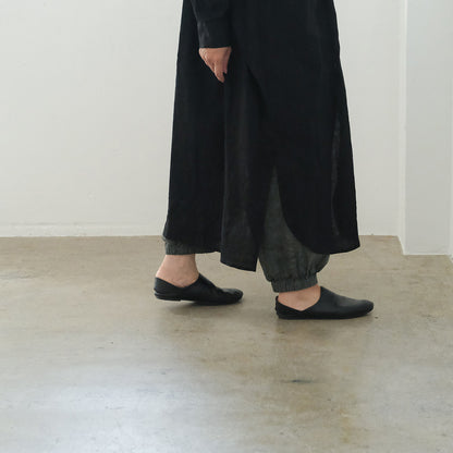 ［SALUÉ］バンドカラー長袖シャツドレス／ミッドウェイトリネン