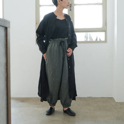 ［SALUÉ］バンドカラー長袖シャツドレス／ミッドウェイトリネン