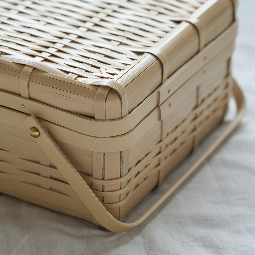 スッキリとした浅型の竹かごランチボックス – Envelope - エンベロープ