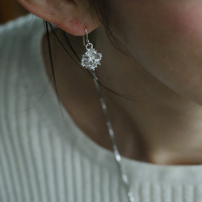 ［装身具LCF］原石水晶のぶらさがりピアス