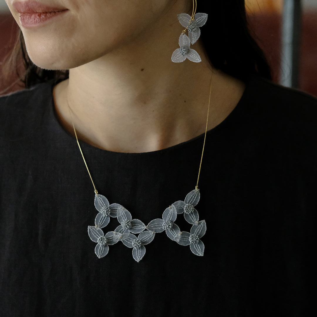 ［yuki onizuka］TSUYUKUSA　カラーネックレス