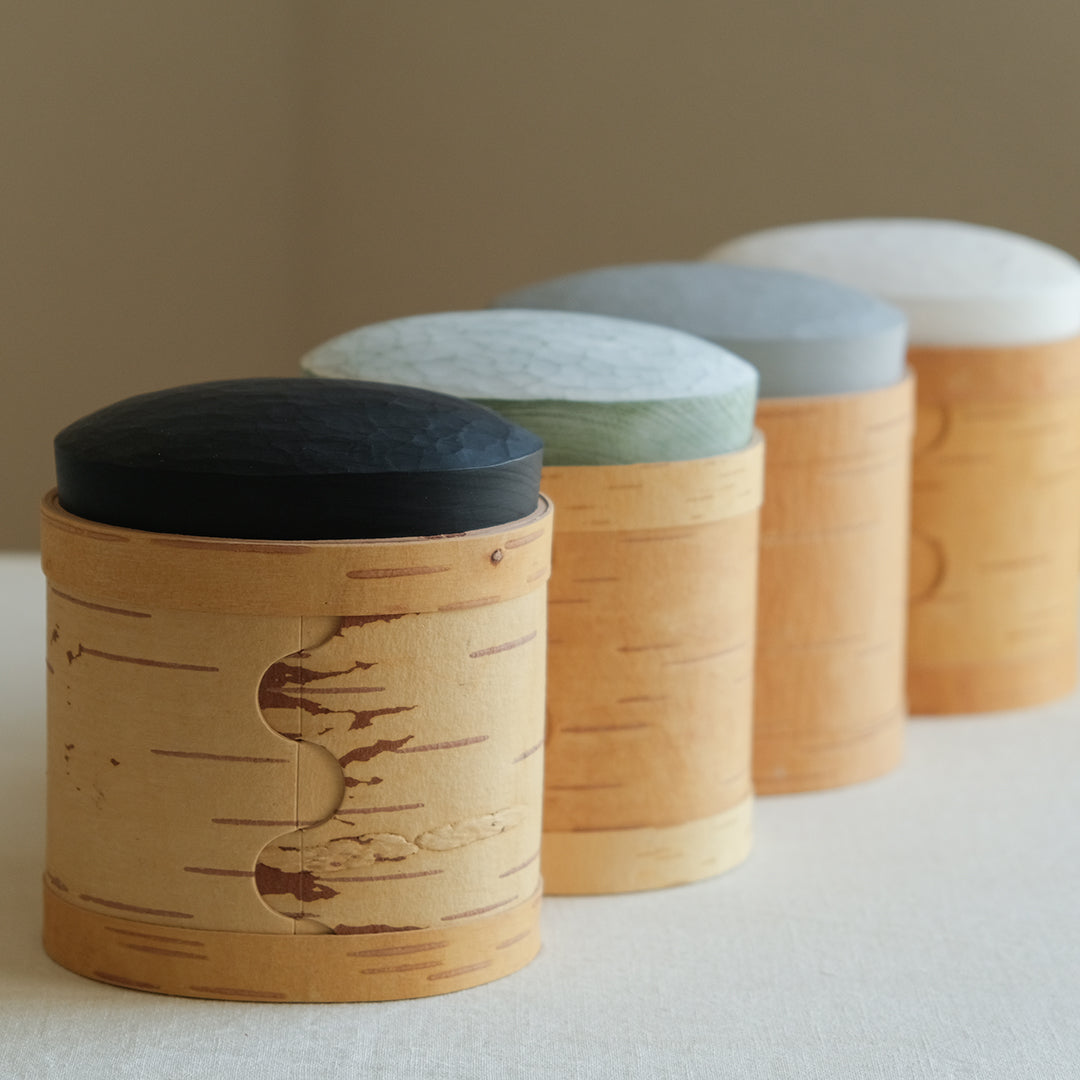 白樺樹皮　蓋付き丸型ボックス 白樺樹皮 蓋付き丸型ボックス 露出用丸形ボックス( 平蓋) 未来工業