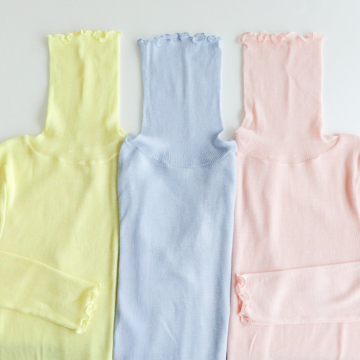 me.／merino washable wool タートルネック（me-23309）