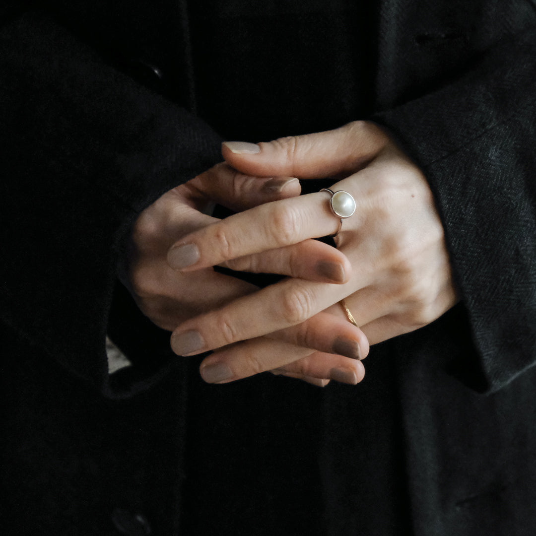 shuo'／Mabe Pearl Ring(プラチナ）