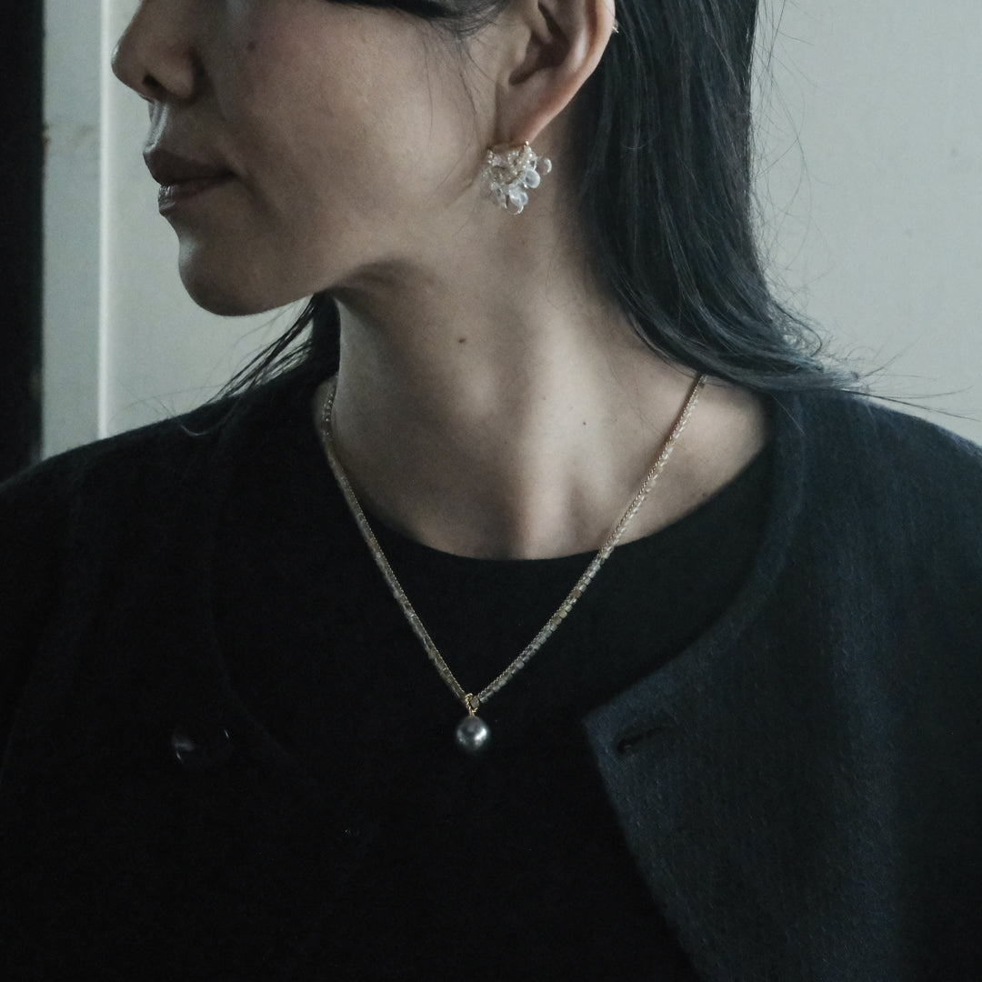 後で掲載［shuo'］Black Pearl Rutile Quartz Necklace