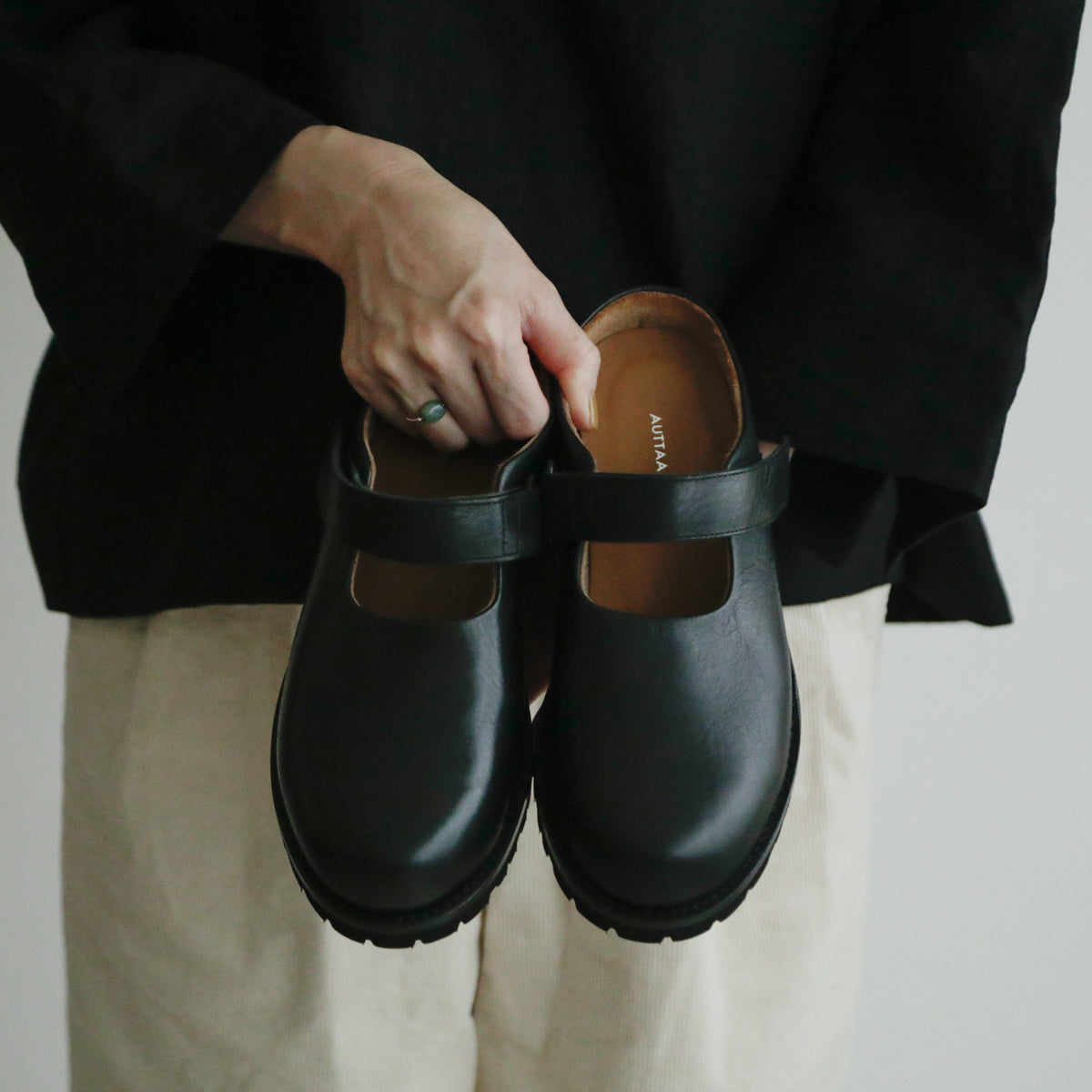 AUTTAA／【受注商品】 Busker's shoes
