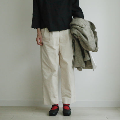 AUTTAA／【受注商品】 Ankle strap pumps