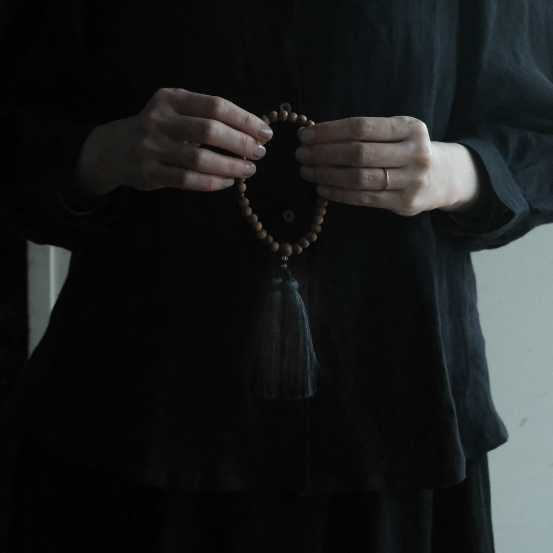 ［shuo'］Juzu
( Sandalwood / Small )