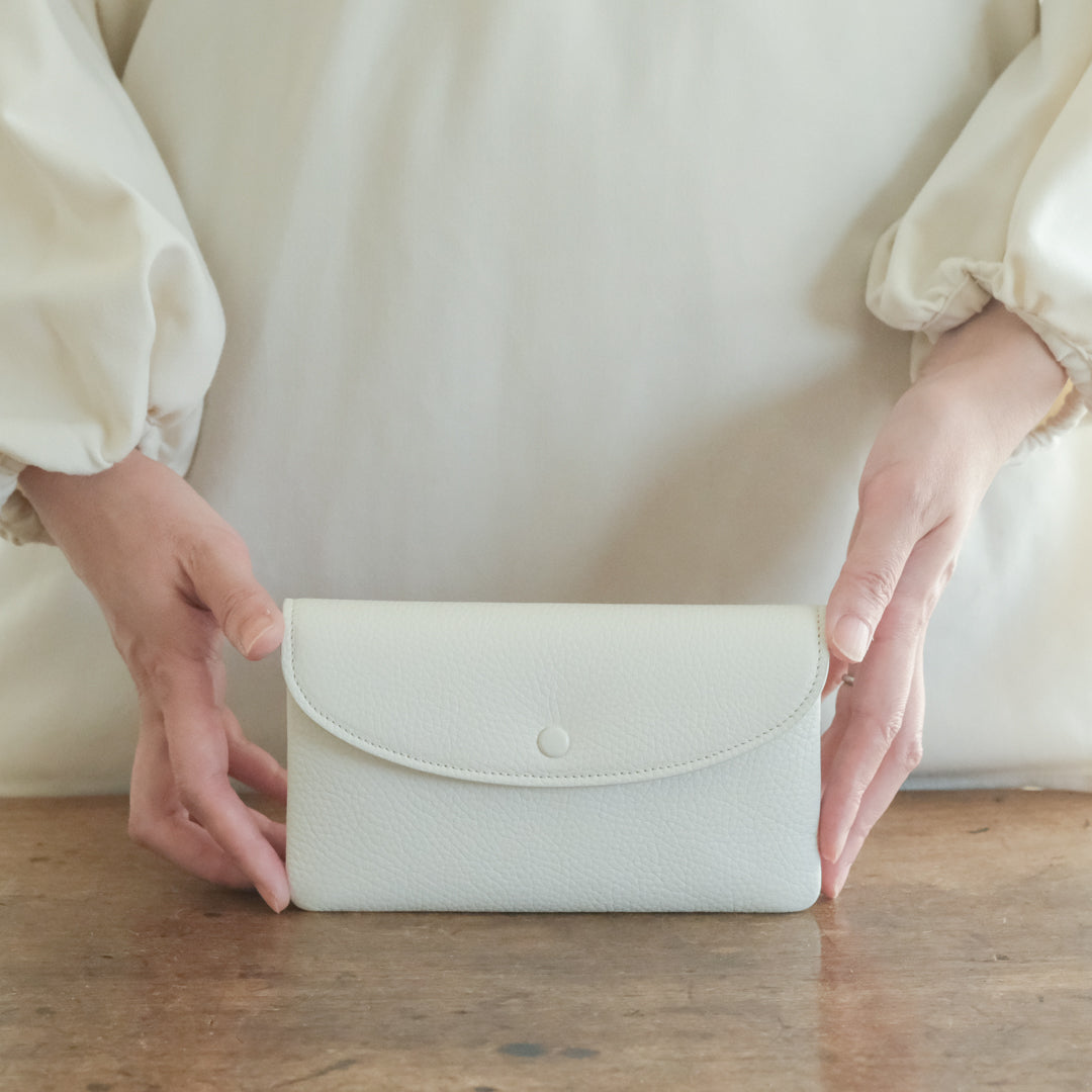 【受注商品】［STUDIO LA CAUSE］内縫いフラップ財布（ L）WA078L EM