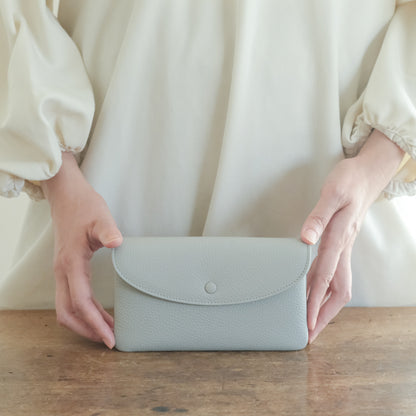 【受注商品】［STUDIO LA CAUSE］内縫いフラップ財布（ L）WA078L EM