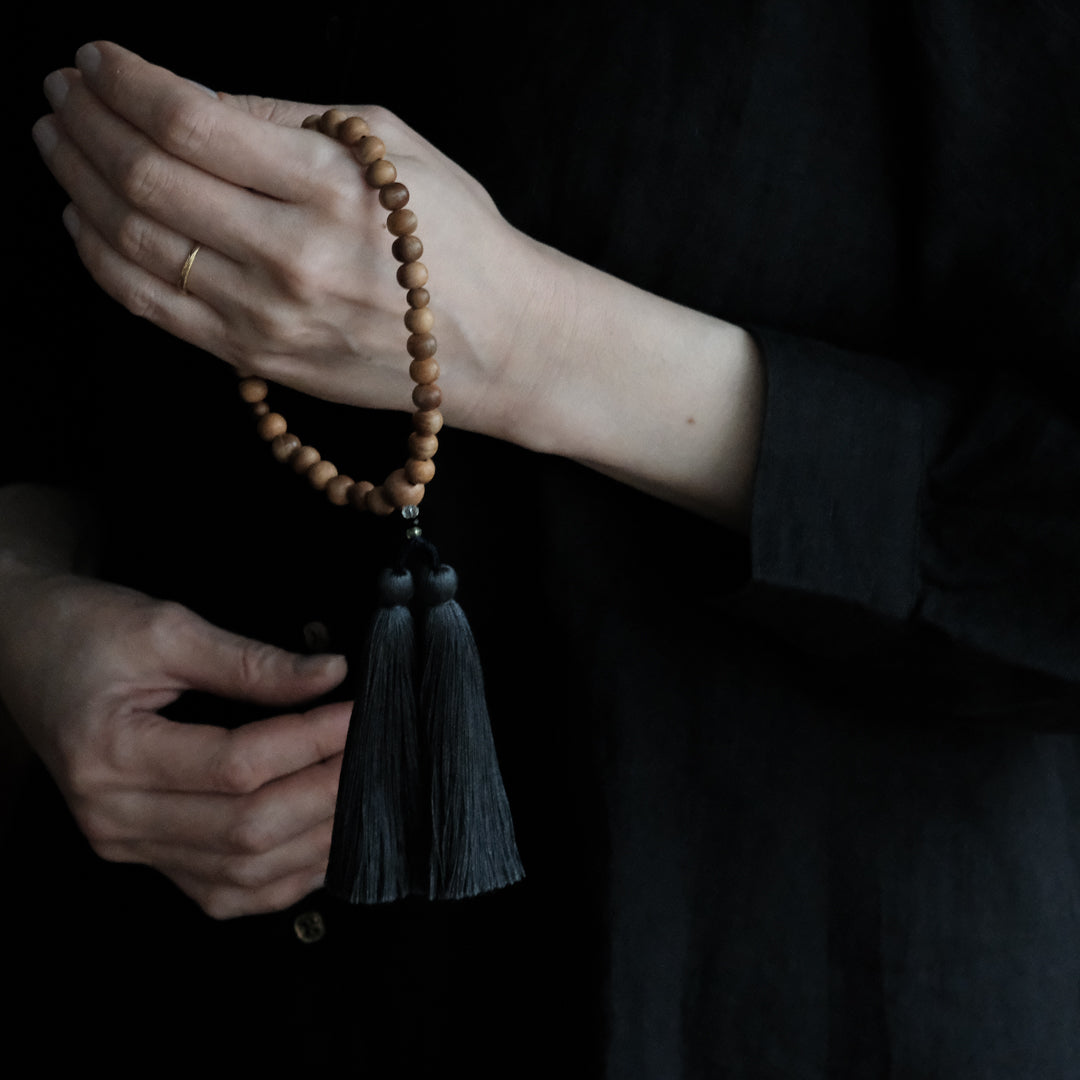 ［shuo'］Juzu
( Sandalwood / Small )