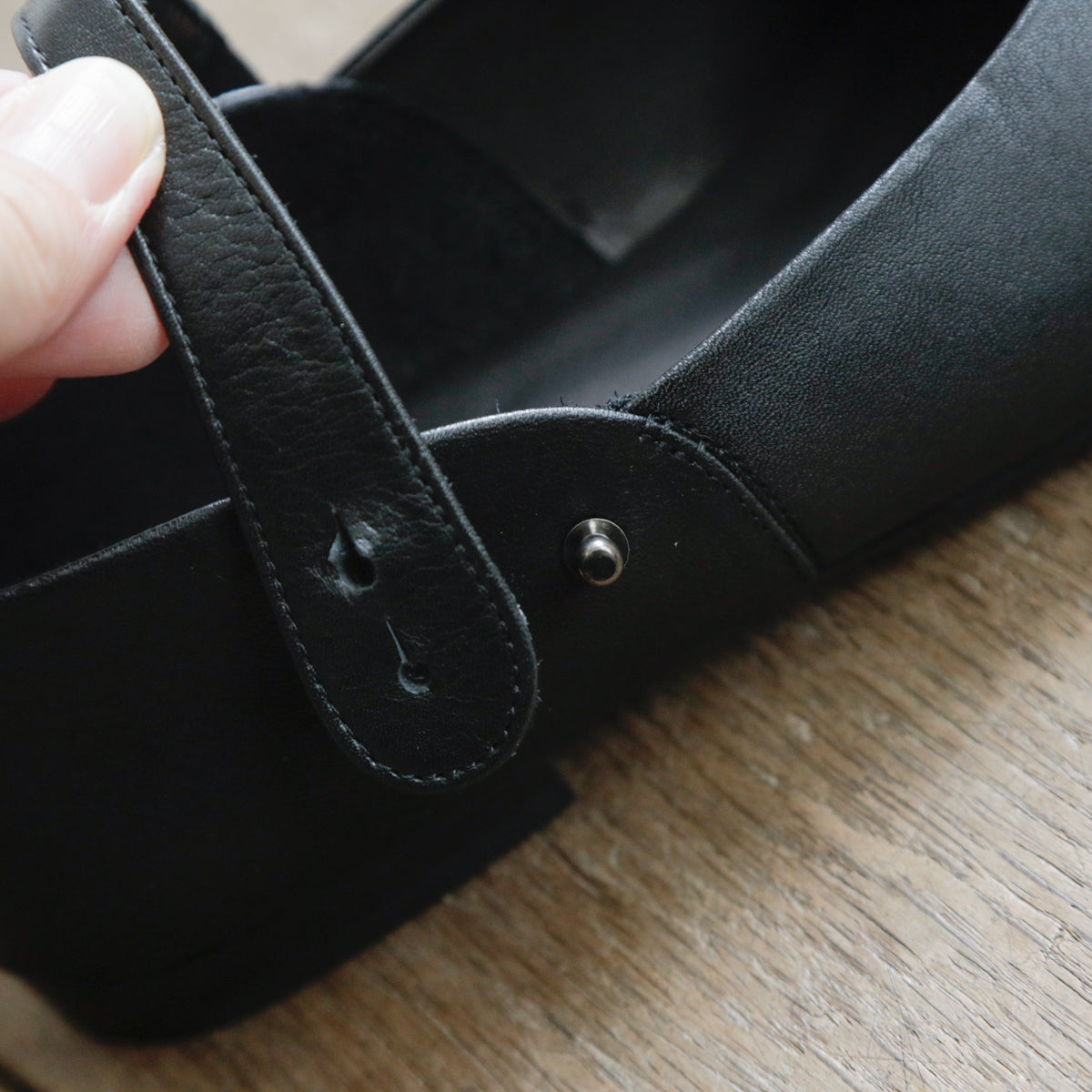 AUTTAA／【受注商品】 Ankle strap pumps