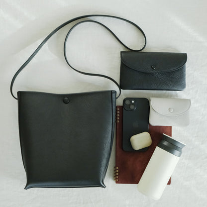 【受注商品】［STUDIO LA CAUSE］包みホックショルダーBG129 EM