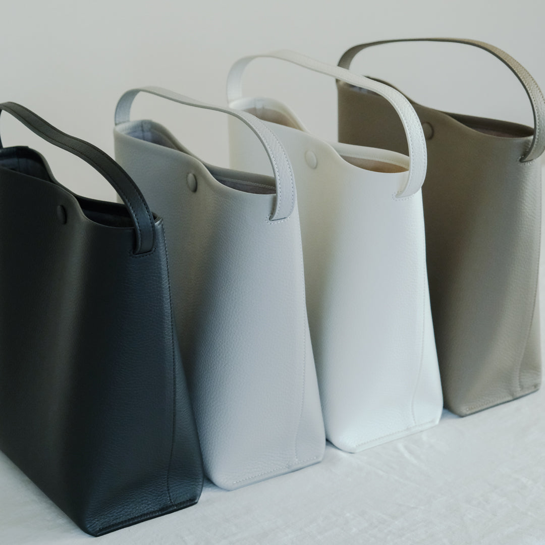 【受注商品】［STUDIO LA CAUSE］包みホックショルダーBG129 EM
