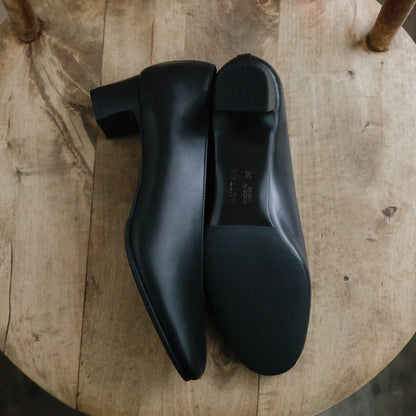 AUTTAA／【受注商品】 Soft low cut pumps