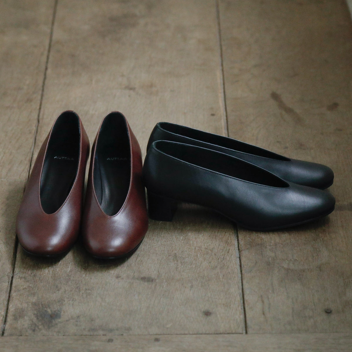 AUTTAA／【受注商品】 Soft low cut pumps