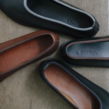 AUTTAA／【受注商品】 Plain pumps Ⅱ