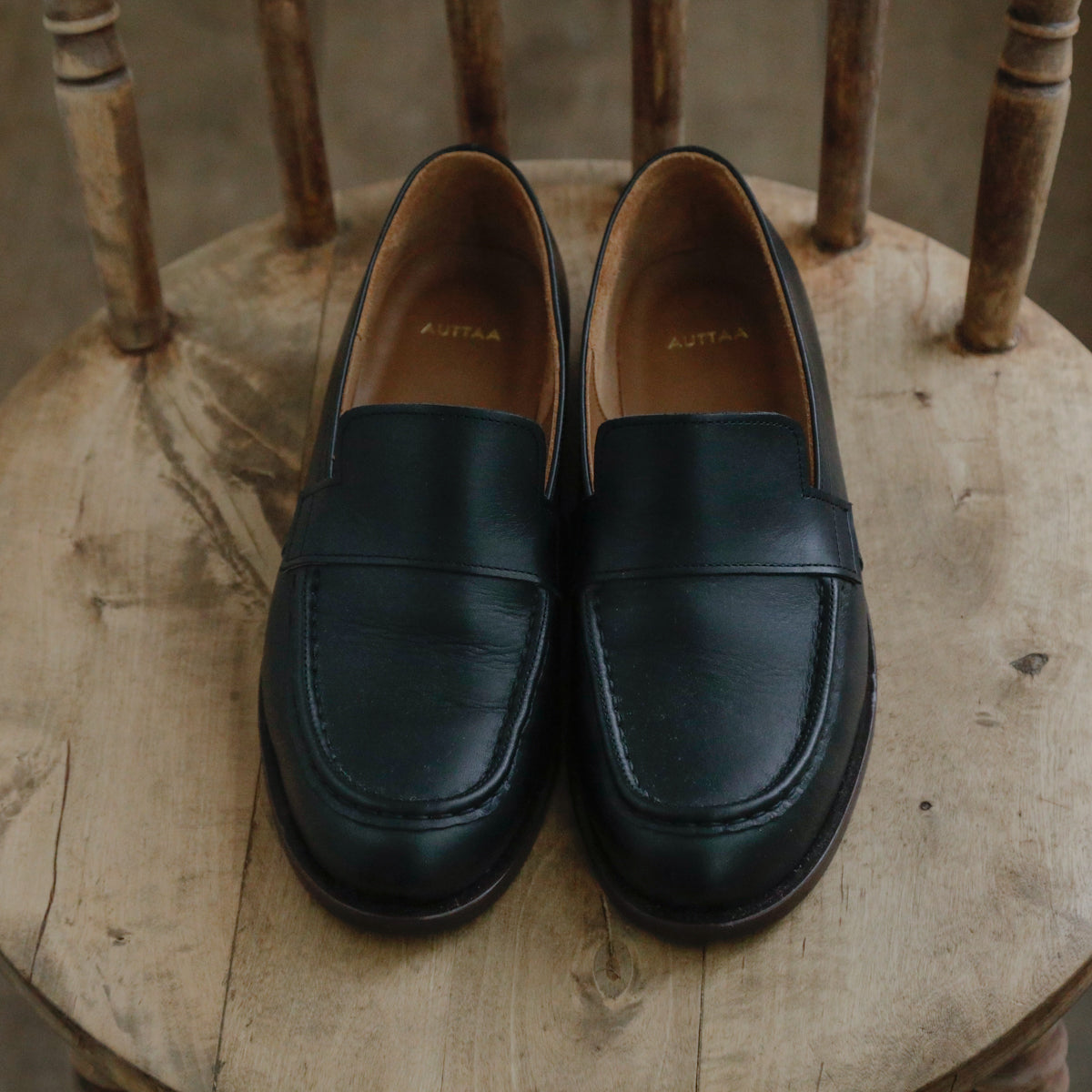 AUTTAA／【受注商品】 Classic Moccasins