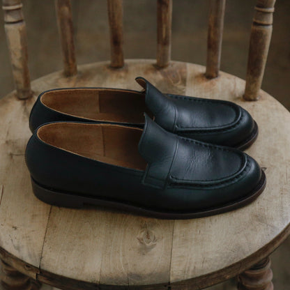 AUTTAA／【受注商品】 Classic Moccasins