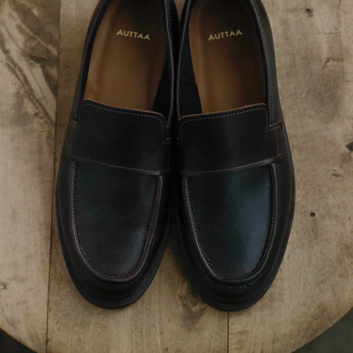 AUTTAA／【受注商品】 Classic Moccasins
