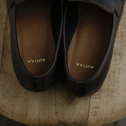 AUTTAA／【受注商品】 Classic Moccasins
