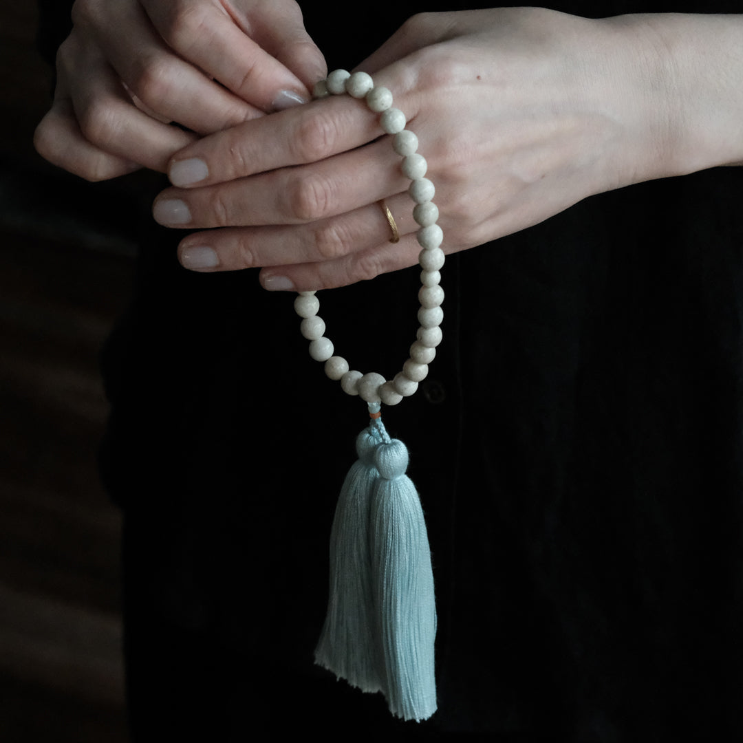 shuo'／Juzu
( Riverstone )