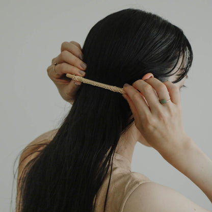 takayokatayama／woven barrette