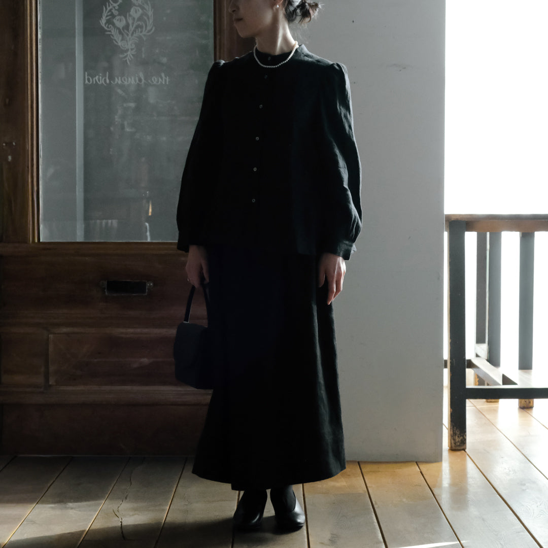 【受注商品】［AUTTAA］ Soft low cut pumps black