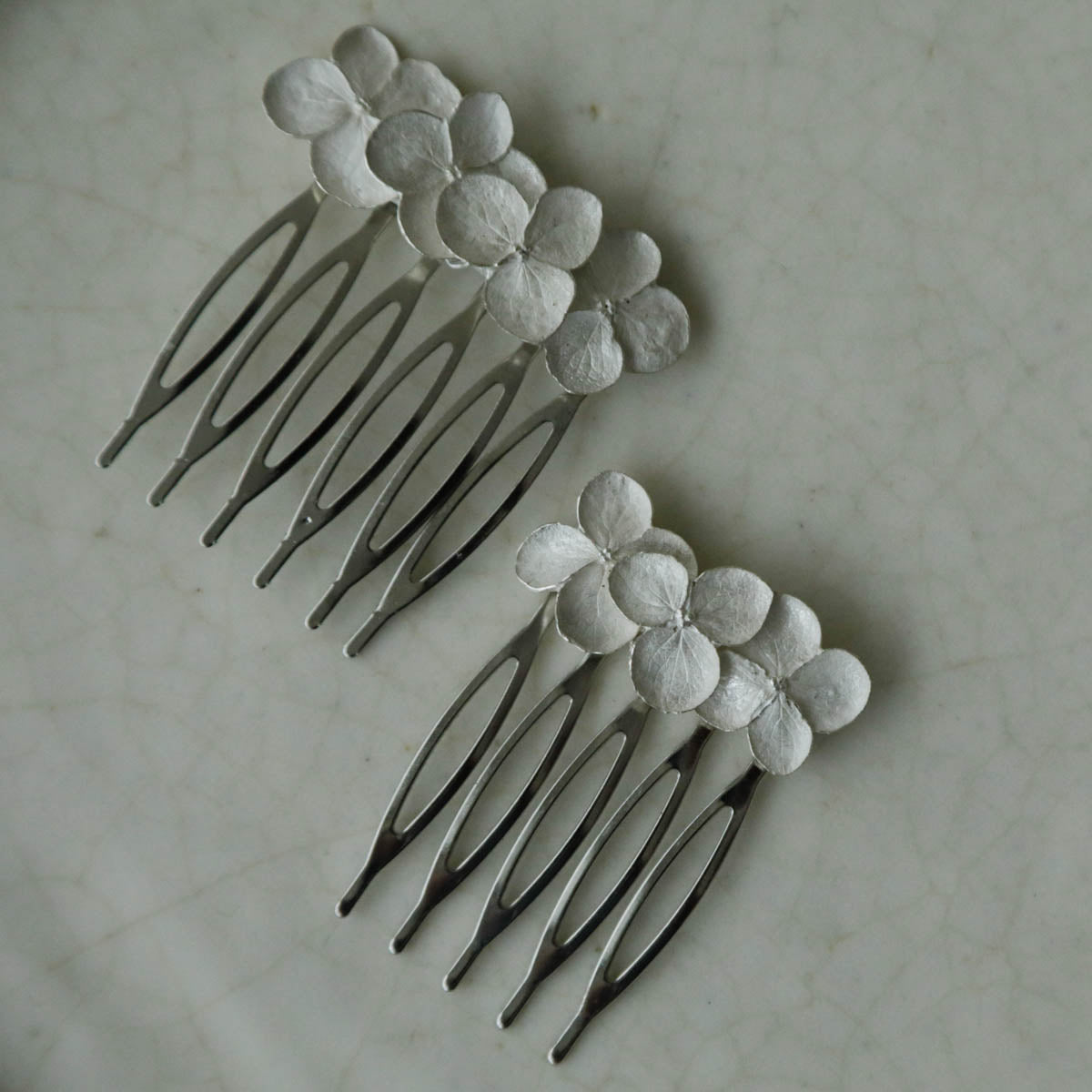 Furuhashi michiko／【受注商品】アナベルのヘアコーム