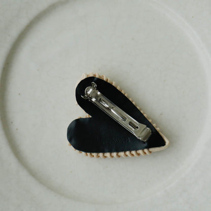 takayokatayama／heart barrette